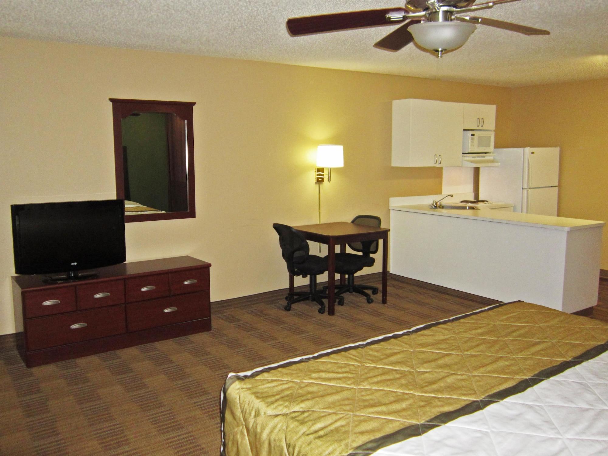 Extended America - - West Windsor Hotel Princeton
