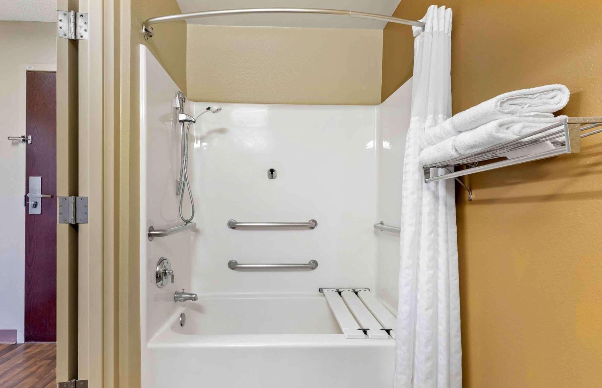 Extended America - - West Windsor Princeton