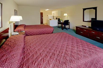 Extended America - - West Windsor Hotel 2*