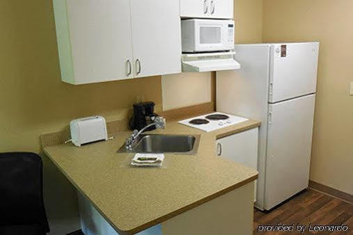 Extended America - - West Windsor Hotel 2*